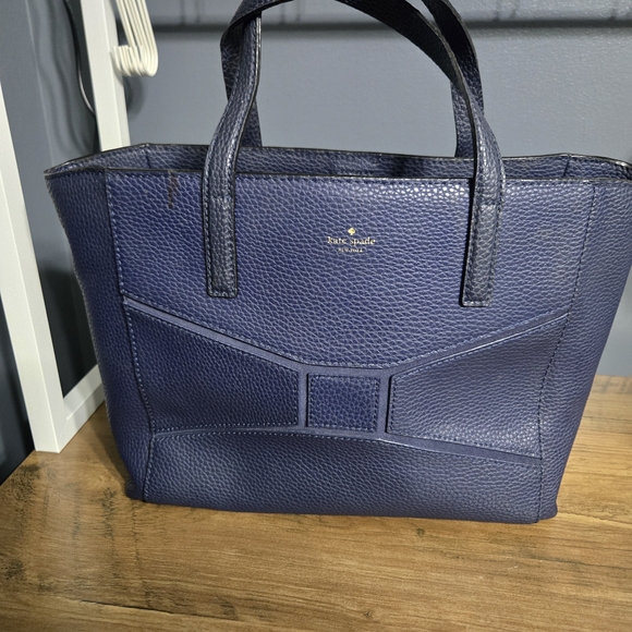 Kate Spade New York Bridge Place Francisca Bow Tote Bag - Picture 4 of 7